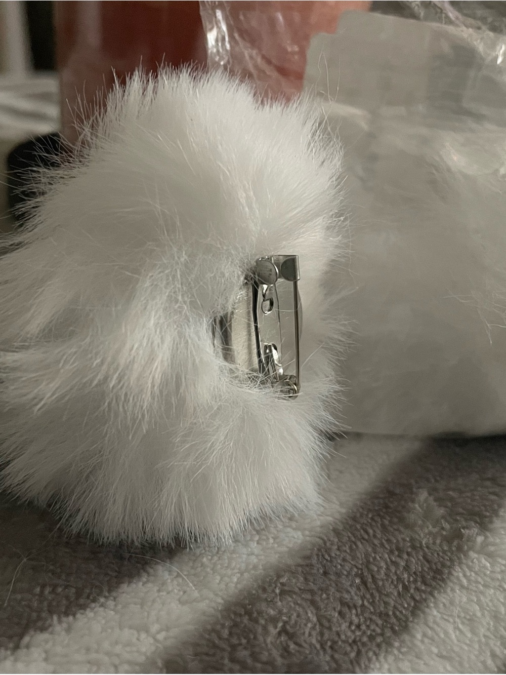 Plush White Faux Fur shoe Pom-Pom clips
